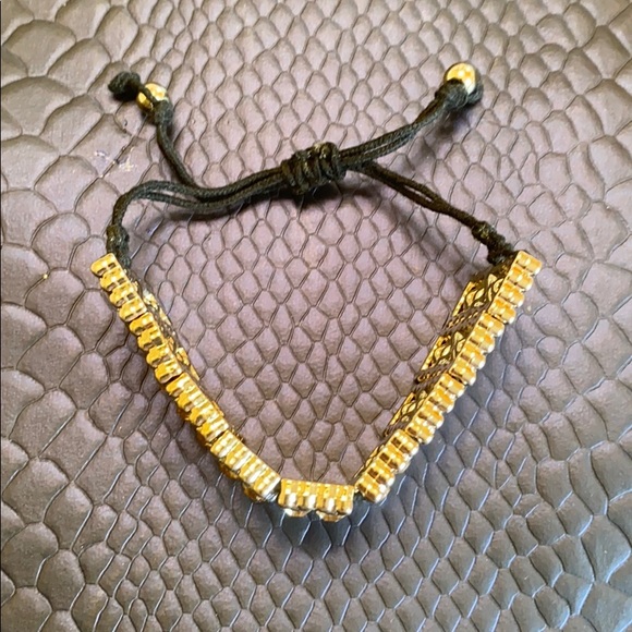 Jewelry - Picture 3 of 3